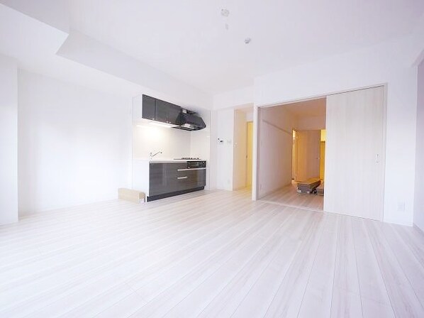 クアドリフォリエブルーの物件内観写真